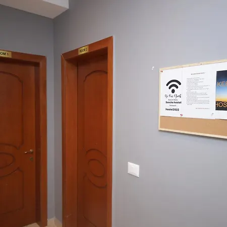 Dfjfgjfgjfjdhda * Tiran